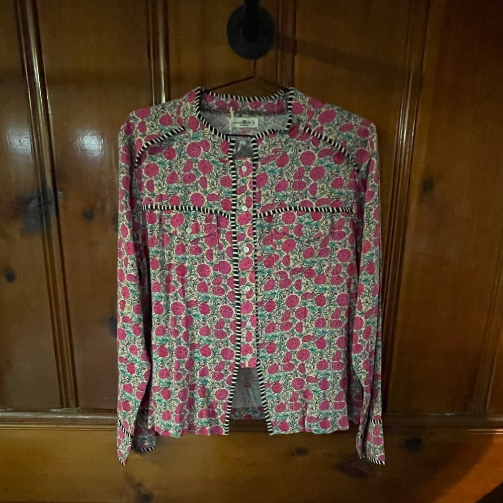Long Sleeve Button Down Naturall Life Top Size L NWT